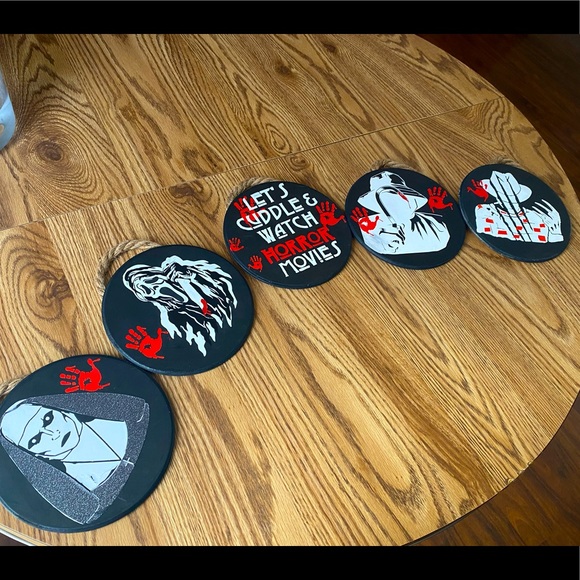 Horror decor signs - Picture 1 of 2